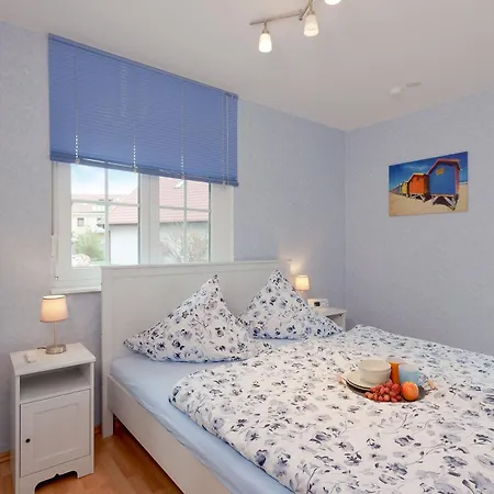 Fh Blaue Haus Am Peenestrom * بيناموندا